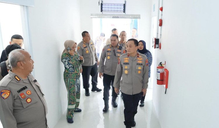 Wakapolda Jatim Tinjau Kesiapan SPPG dan Lokasi Rencana Pembangunan Gudang Ketahanan Pangan di Mojokerto